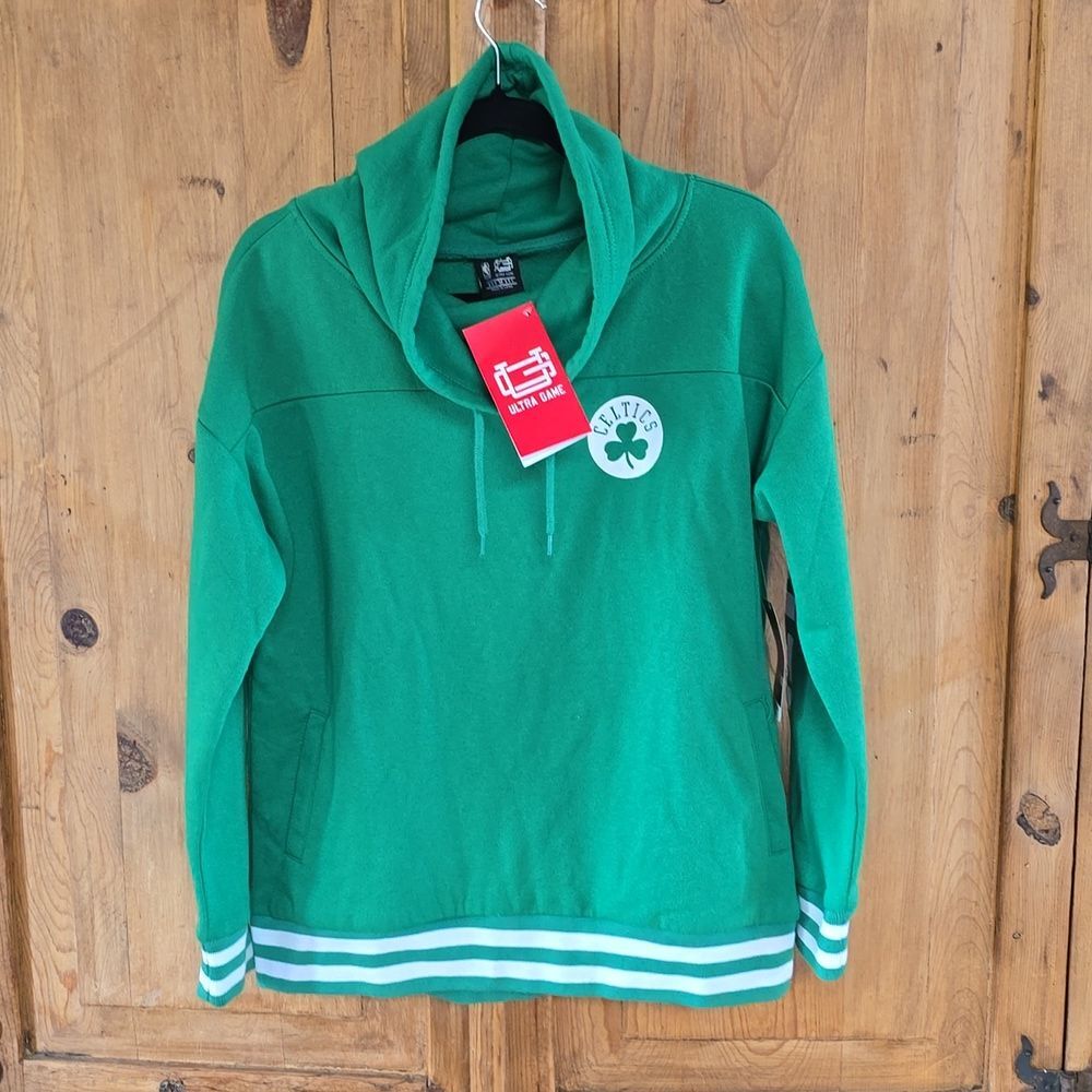 NWT NBA Celtics Cowl Neck Sweatshirt XL Ultragame Green Pockets
